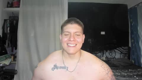 Snapshot of regan_jhonson chatting on February 7, 6:14 am regan_jhonson online show from February 7, 6:14 am