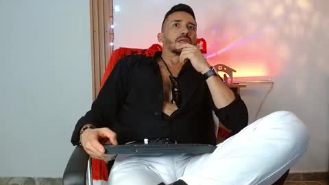   REIKO  online show from December 5, 6:26 pm