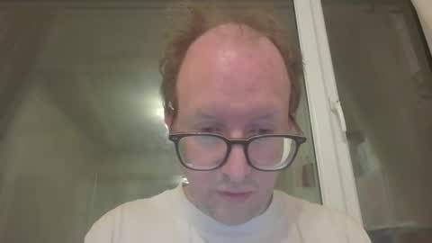 Snapshot of relaxnchat41 chatting on September 28, 12:30 am relaxnchat41 online show from September 28, 12:30 am