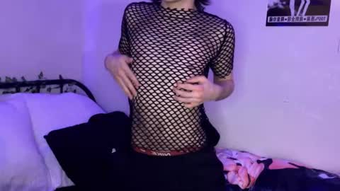 rennuts online show from February 12, 10:26 pm