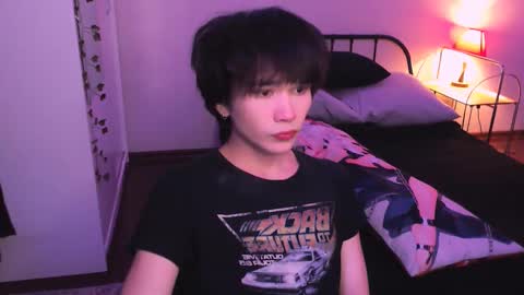 rennuts online show from October 8, 7:40 pm