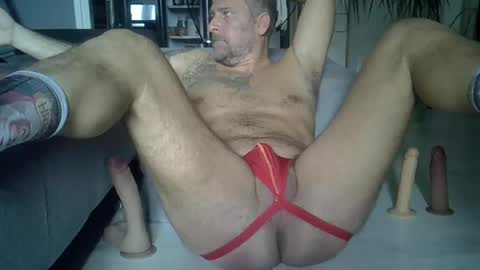 Snapshot of restart345 chatting on December 25, 9:13 am dildofun online show from December 25, 9:13 am