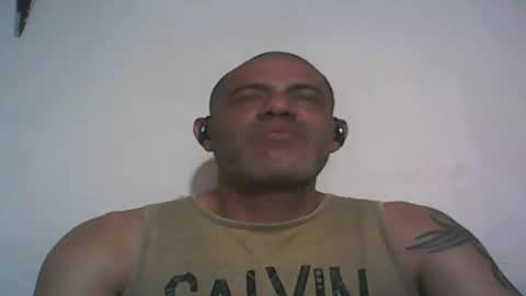 Snapshot of retlam37 chatting on September 25, 5:28 am Walter online show from September 25, 5:28 am