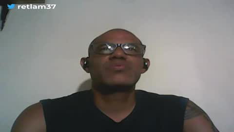 Snapshot of retlam37 chatting on March 3, 4:56 am Walter online show from March 3, 4:56 am