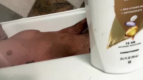 revolvingdoor1818 online show from February 10, 6:40 am