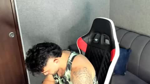 ricardogonzalez666 online show from October 18, 2:38 am