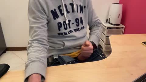 riccardofortis online show from December 27, 5:05 pm