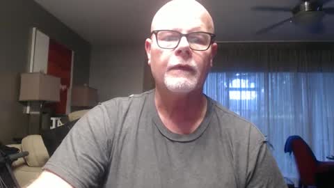 rich32937 online show from October 2, 11:58 am
