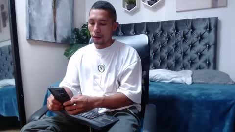 richar_voller online show from November 14, 11:44 am