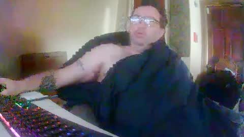 Snapshot of richard11268869 chatting on September 27, 2:15 pm richard11268869 online show from September 27, 2:15 pm
