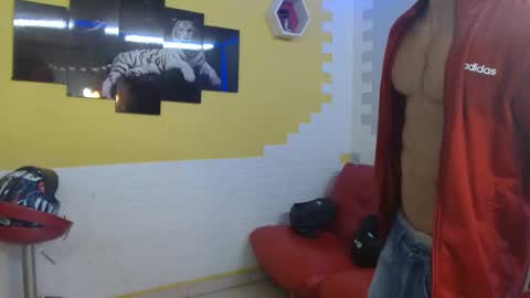 rickcumhot13 online show from February 12, 6:51 pm