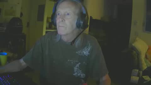 Snapshot of rickl56 chatting on September 29, 3:05 am rickl56 online show from September 29, 3:05 am