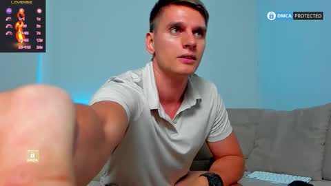 Ricky online show from October 10, 10:42 am