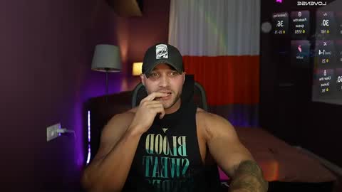 rikadler online show from May 27, 2:58 pm