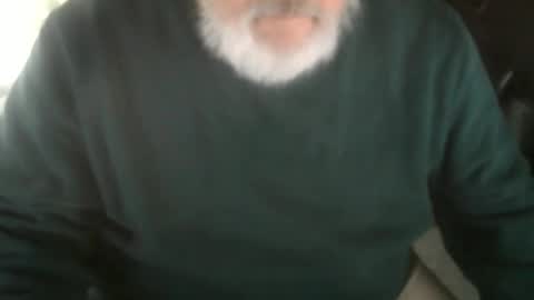 Snapshot of rndmronnie chatting on December 28, 6:18 pm Ron Rodan online show from December 28, 6:18 pm