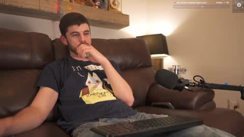 Snapshot of rndmzd chatting on February 7, 2:47 pm Ryan aka KeylimeRy online show from February 7, 2:47 pm