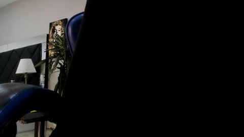 Roan Birkin online show from February 22, 9:16 pm