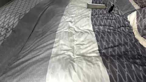 rob616580 online show from November 17, 9:45 am