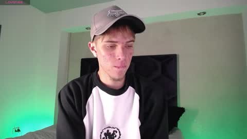 Robbin online show from April 8, 4:57 am