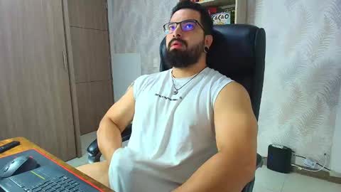 Robby online show from November 26, 12:24 am