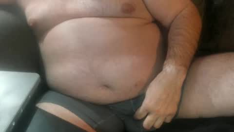 Snapshot of robbyk1972 chatting on January 18, 8:30 pm Tony online show from January 18, 8:30 pm