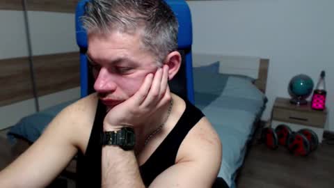 robbyshawz online show from March 27, 8:26 am