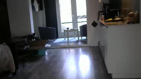 rober10000 online show from November 17, 9:45 am