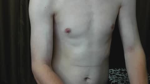 robert10211 online show from September 10, 7:56 pm