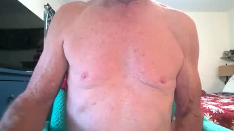 robert online show from December 18, 9:00 pm