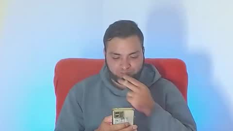 Stiven - online show from October 18, 10:09 am