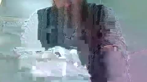 Snapshot of robertd5094 chatting on January 17, 1:46 pm robertd5094 online show from January 17, 1:46 pm