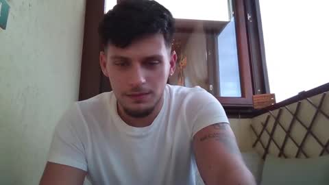 Snapshot of roberto_twink1 chatting on October 10, 3:06 pm Roberto online show from October 10, 3:06 pm