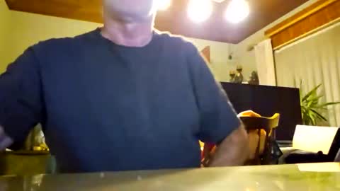 robke1966 online show from December 21, 6:54 am