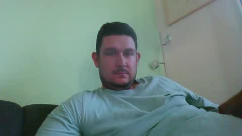 Snapshot of robtheman94 chatting on October 11, 1:48 pm Robin online show from October 11, 1:48 pm