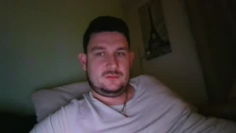 Snapshot of robtheman94 chatting on January 28, 10:45 pm Robin online show from January 28, 10:45 pm