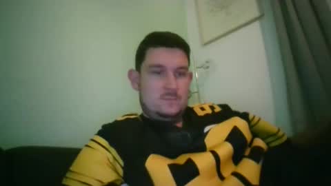 Snapshot of robtheman94 chatting on September 14, 9:06 pm Robin online show from September 14, 9:06 pm