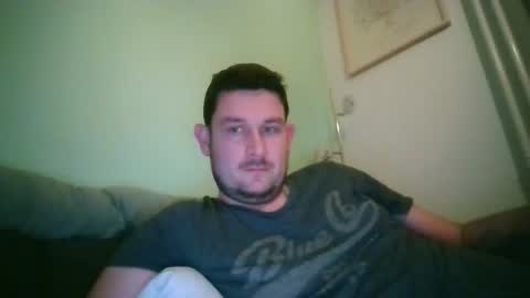 Robin online show from November 30, 10:12 pm