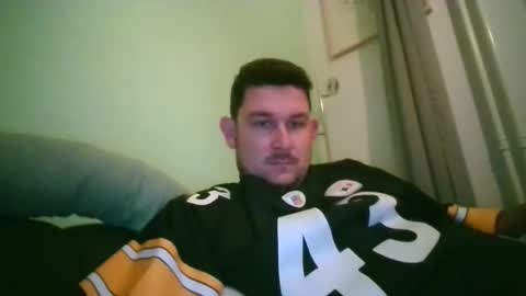 Snapshot of robtheman94 chatting on October 17, 2:59 am Robin online show from October 17, 2:59 am