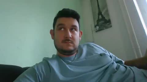 Snapshot of robtheman94 chatting on February 10, 2:26 pm Robin online show from February 10, 2:26 pm