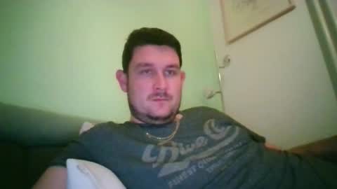 Snapshot of robtheman94 chatting on October 6, 9:19 pm Robin online show from October 6, 9:19 pm