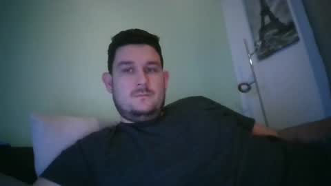 Snapshot of robtheman94 chatting on December 21, 10:41 pm Robin online show from December 21, 10:41 pm