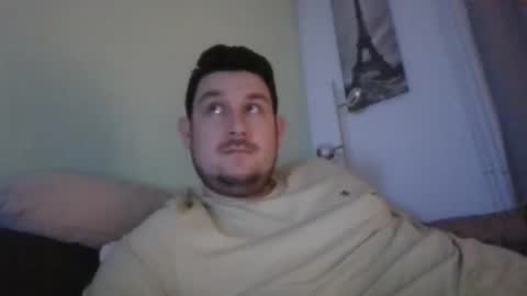 Snapshot of robtheman94 chatting on February 16, 10:32 pm Robin online show from February 16, 10:32 pm