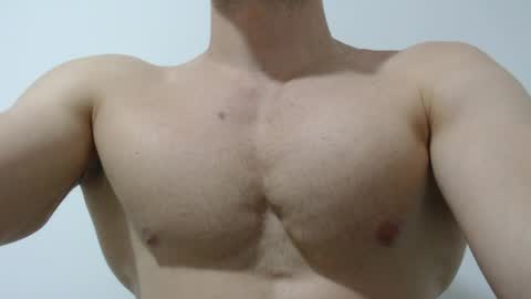 rocky muscle online show from April 1, 6:16 pm