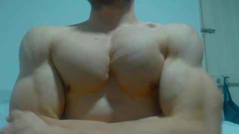 rocky muscle online show from May 27, 4:42 am