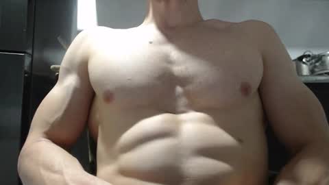 rocky muscle online show from December 23, 3:26 am