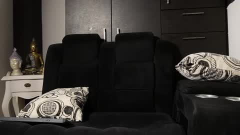 Roger Belmont online show from October 8, 5:12 am