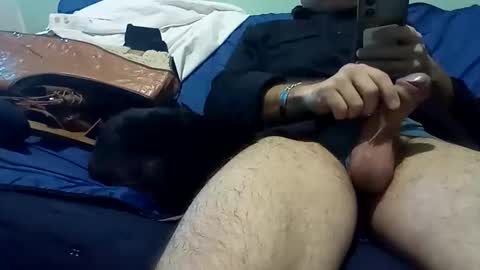 Mr. Red online show from February 25, 1:28 am