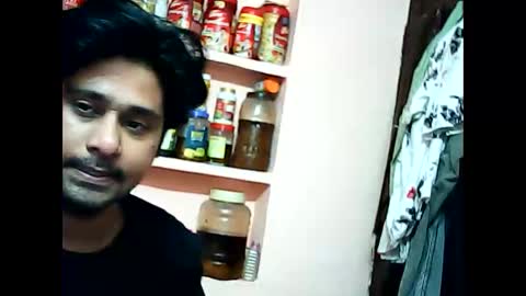Snapshot of rokky25 chatting on January 31, 7:50 am rokky25 online show from January 31, 7:50 am