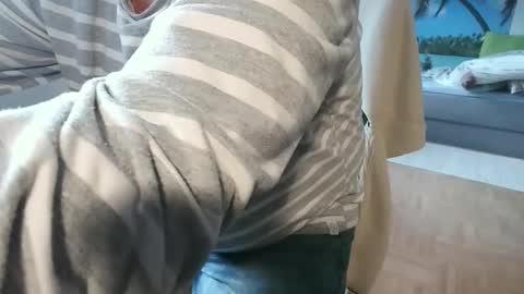 rolandloser1000 online show from October 20, 3:27 pm