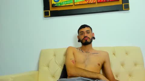 rolo martinez online show from October 3, 5:40 pm